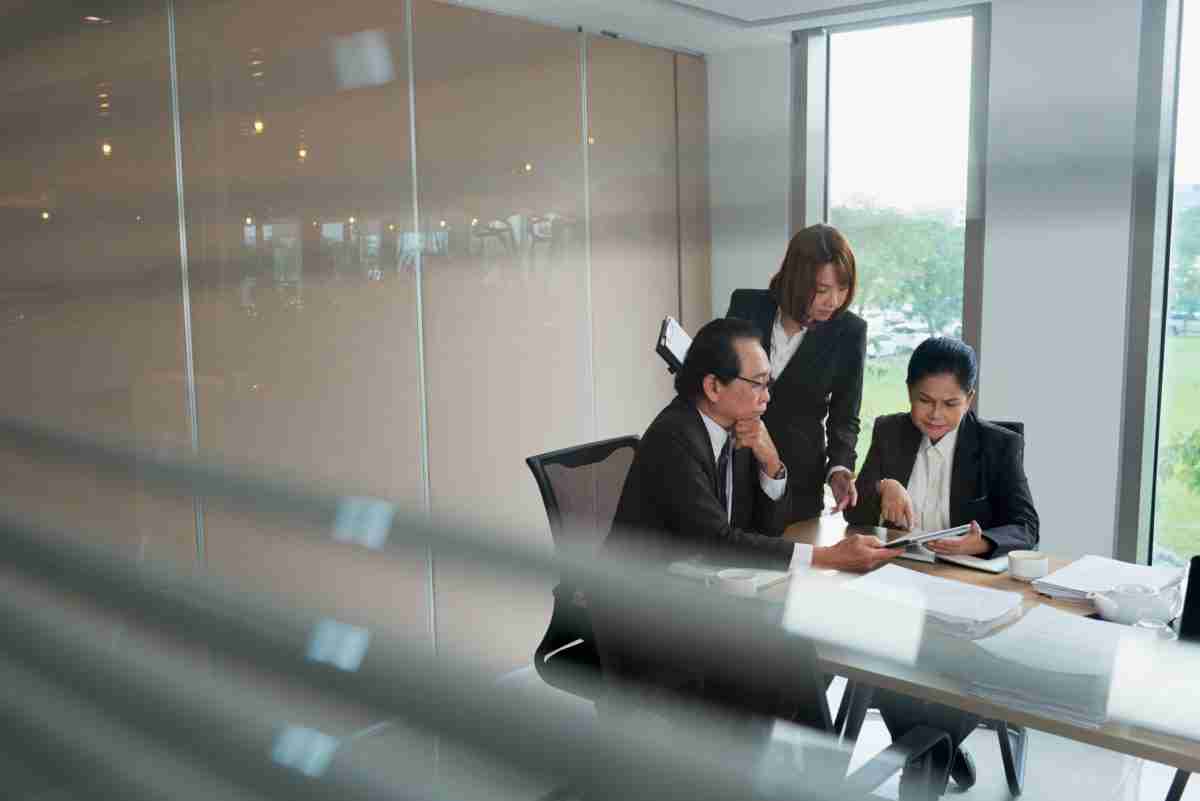 Tips for Foreign Investors Starting a Company in Singapore